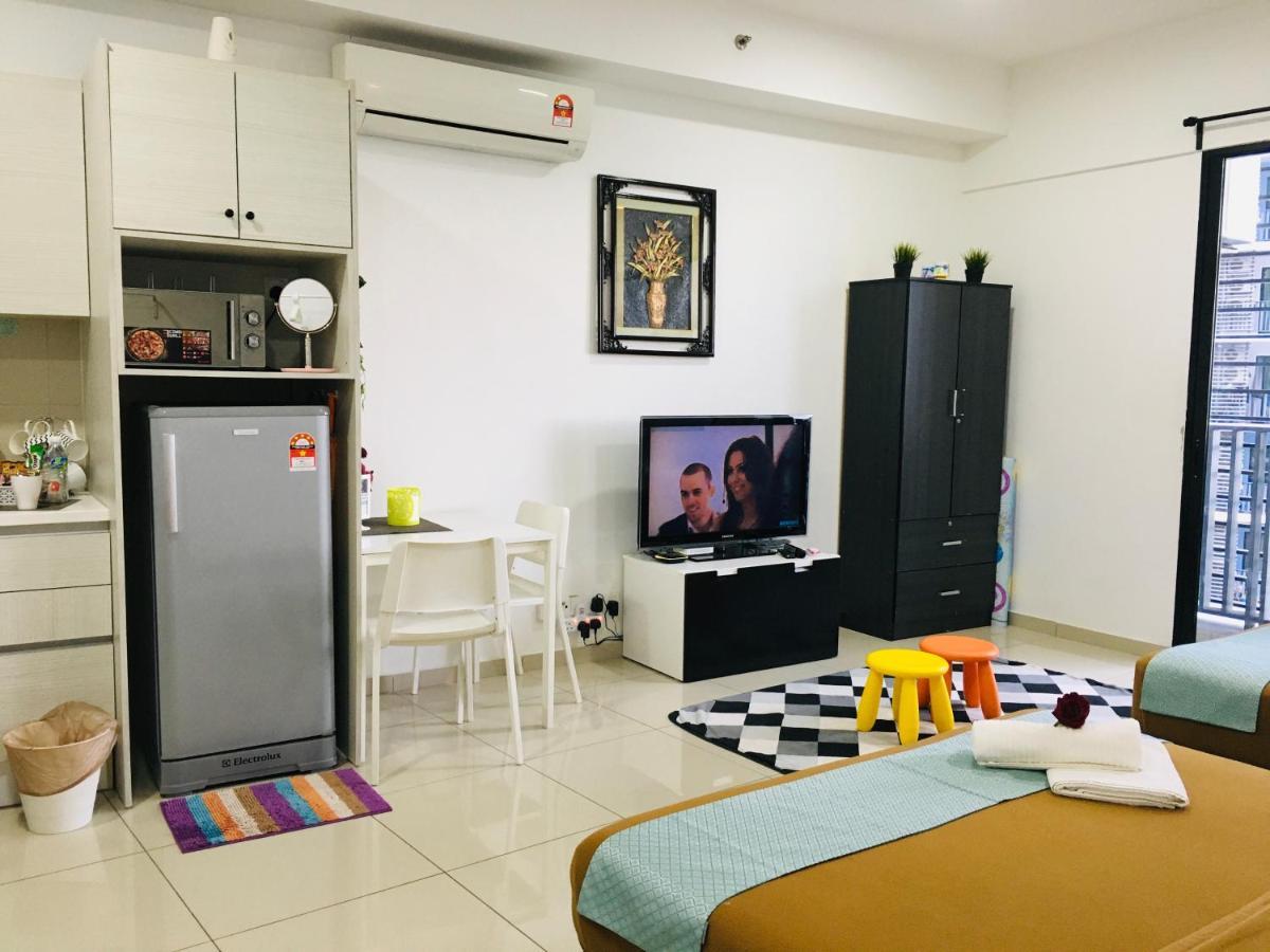 D'Gunduls Homestay Studio By Dgh I-City Shah Alam Dış mekan fotoğraf