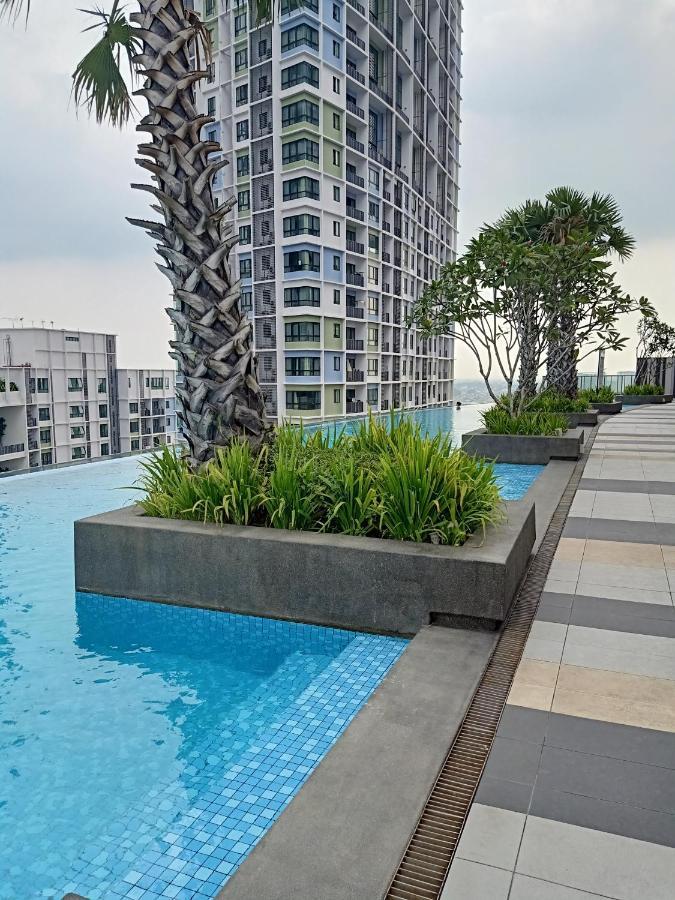 D'Gunduls Homestay Studio By Dgh I-City Shah Alam Dış mekan fotoğraf